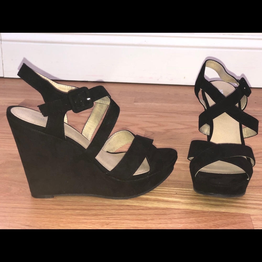 Nine West platforms - Picture 4 of 4